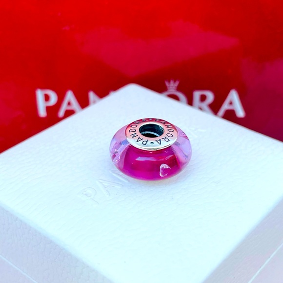 Authentic pandora charm β€οΈπΉππ·ππΊπ©β€οΈπΉππ·π©πΊππΊππ©ππ·ππβ€οΈπΊππ©ππ·π - Picture 7 of 7